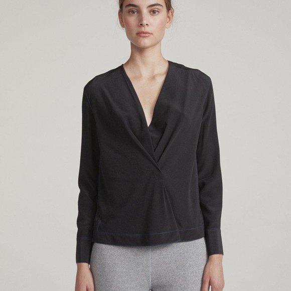rag & bone Tops - FLASH SALE! HP💕 rag & bone Shields Silk Top